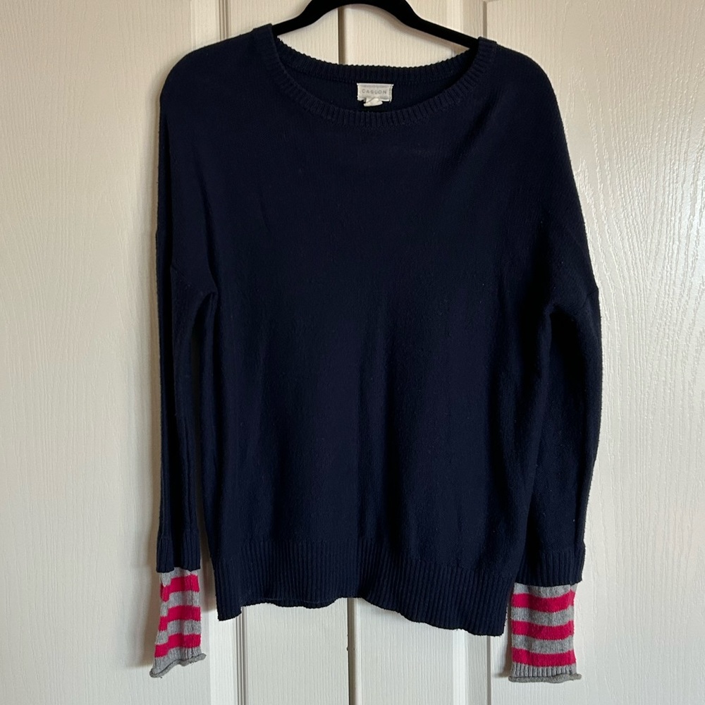 Caslon drop sleeve double cuff striped navy blue round neck sweater size medium
